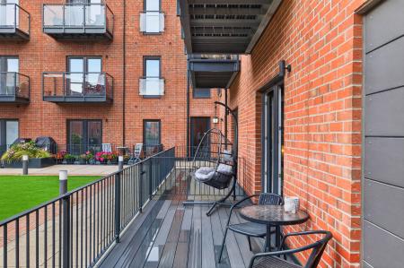 2 bedroom Flat for sale in 14 1 Geissler Drive, Edinburgh, EH6 6AU