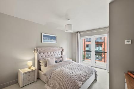 2 bedroom Flat for sale in 14 1 Geissler Drive, Edinburgh, EH6 6AU