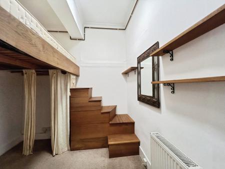 1 bedroom Flat to let in Easter Road, Edinburgh, EH7
