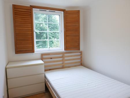 2 bedroom Flat to let in Caledonian Crescent, Edinburgh, EH11