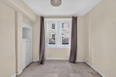1 bedroom Flat for sale in 73, 1F2 Angle Park Terrace, Edinburgh, EH11 2JP