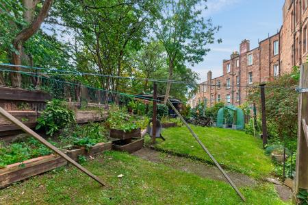 1 bedroom Flat for sale in 73, 1F2 Angle Park Terrace, Edinburgh, EH11 2JP