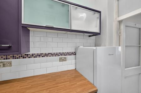 1 bedroom Flat for sale in 73, 1F2 Angle Park Terrace, Edinburgh, EH11 2JP