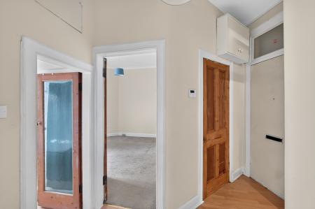 1 bedroom Flat for sale in 73, 1F2 Angle Park Terrace, Edinburgh, EH11 2JP