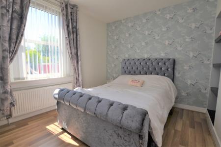 3 bedroom Flat to let in Mansfield Place, Newtongrange, EH22