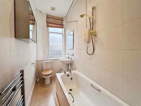 1 bedroom Flat to let in Dean Park Street, Edinburgh, EH4