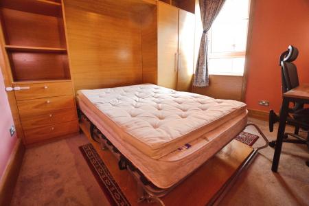 2 bedroom Flat to let in Anchorfield, Edinburgh, EH6