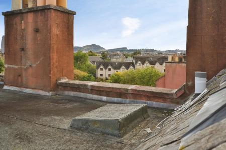 2 bedroom Flat to let in Anchorfield, Edinburgh, EH6