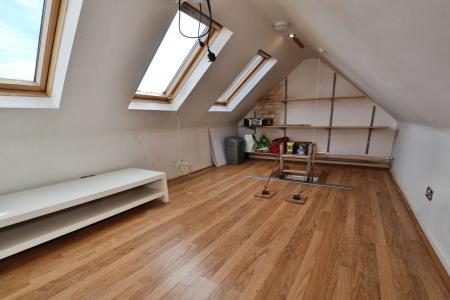 2 bedroom Flat to let in Anchorfield, Edinburgh, EH6