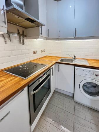 1 bedroom Flat to let in Upper Bow, Edinburgh, EH1