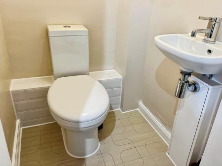1 bedroom Flat to let in Upper Bow, Edinburgh, EH1
