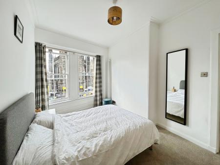 1 bedroom Flat to let in Upper Bow, Edinburgh, EH1
