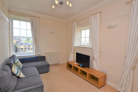2 bedroom Flat to let in East Suffolk Park, Newington, Edinburgh, EH16