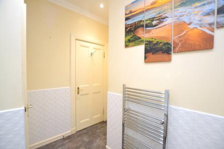 2 bedroom Flat to let in East Suffolk Park, Newington, Edinburgh, EH16