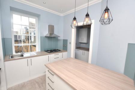 2 bedroom Flat to let in East Suffolk Park, Newington, Edinburgh, EH16