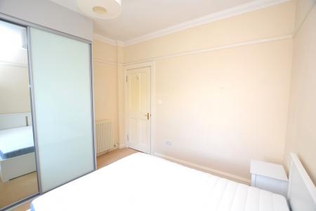 2 bedroom Flat to let in East Suffolk Park, Newington, Edinburgh, EH16
