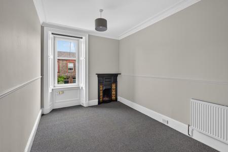 2 bedroom Flat for sale in 1F2, 55 Restalrig Road, Edinburgh, EH6 8BE