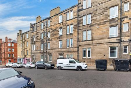 2 bedroom Flat for sale in 1F2, 55 Restalrig Road, Edinburgh, EH6 8BE