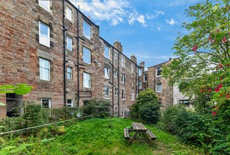 2 bedroom Flat for sale in 1F2, 55 Restalrig Road, Edinburgh, EH6 8BE