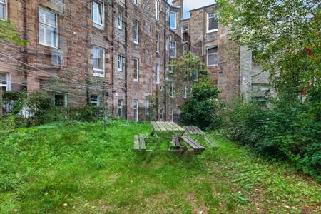 2 bedroom Flat for sale in 1F2, 55 Restalrig Road, Edinburgh, EH6 8BE