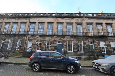 2 bedroom Flat to let in Carlton Street, Stockbridge, Edinburgh, EH4