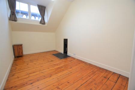 2 bedroom Flat to let in Carlton Street, Stockbridge, Edinburgh, EH4