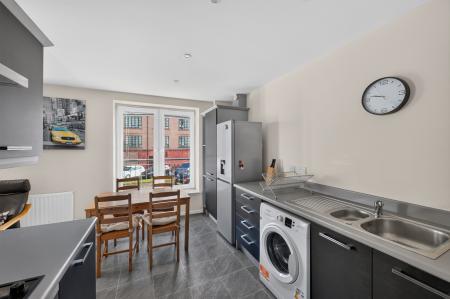 2 bedroom Flat for sale in 10 Flat 5 Tinto Place, Edinburgh, EH6 5FL