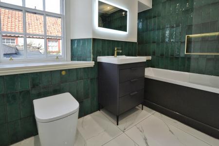 3 bedroom Flat to let in West Port, Dunbar, EH42