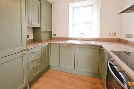 3 bedroom Flat to let in West Port, Dunbar, EH42