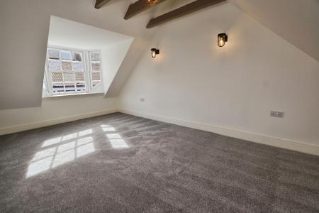 3 bedroom Flat to let in West Port, Dunbar, EH42