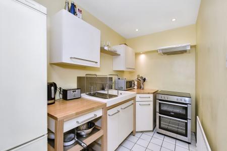 2 bedroom Flat to let in Scotland Street, Edinburgh, EH3