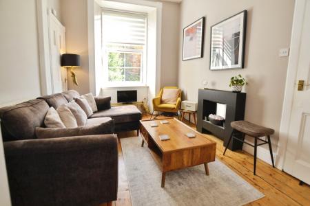 1 bedroom Flat to let in Comely Bank Row, Stockbridge, Edinburgh, EH4