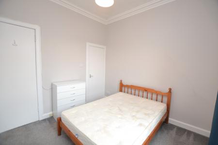 2 bedroom Flat to let in Caledonian Place, Dalry, Edinburgh, EH11