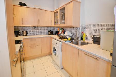 2 bedroom Flat to let in Brunswick Street, Edinburgh, EH7
