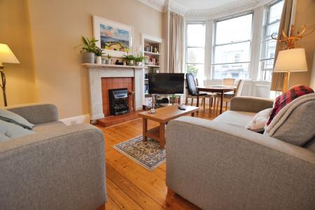 2 bedroom Flat to let in Brunswick Street, Edinburgh, EH7