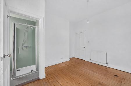 2 bedroom Flat for sale in 170 Flat 9 Great Junction Street, Edinburgh, EH6 5LJ