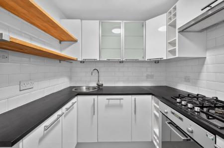 2 bedroom Flat for sale in 170 Flat 9 Great Junction Street, Edinburgh, EH6 5LJ