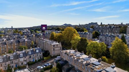2 bedroom Flat for sale in 5 1F Learmonth Gardens, Stockbridge, Edinburgh, EH4 1HD