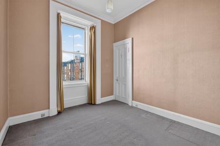 2 bedroom Flat for sale in 5 1F Learmonth Gardens, Stockbridge, Edinburgh, EH4 1HD