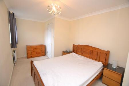 2 bedroom Flat to let in Russell Gardens, Edinburgh, EH12