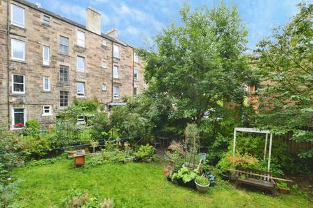 1 bedroom Flat to let in Halmyre Street, Edinburgh, EH6
