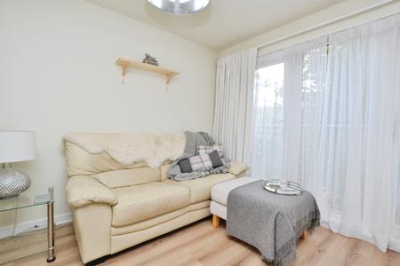 2 bedroom Flat to let in Lochend Butterfly Way, Lochend, Edinburgh, EH7