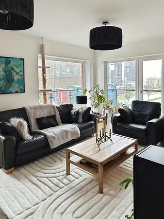 3 bedroom Flat for sale in 81 2 Ocean Drive, Leith, Edinburgh, EH6 6BR