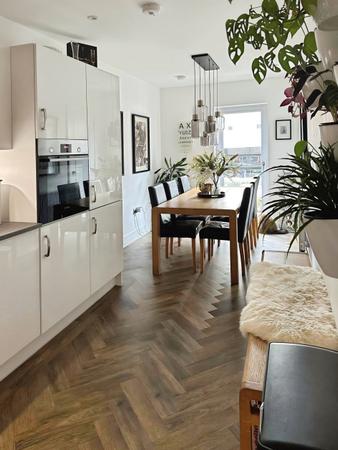 3 bedroom Flat for sale in 81 2 Ocean Drive, Leith, Edinburgh, EH6 6BR