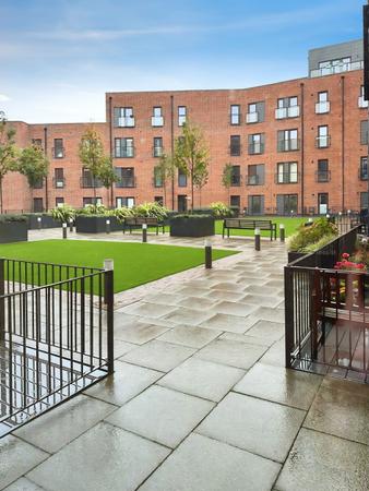 81 2 Ocean Drive, Leith, Edinburgh, EH6 6BR