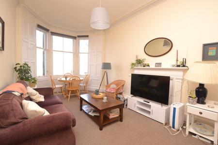 2 bedroom Flat to let in Comiston Terrace, Edinburgh, EH10