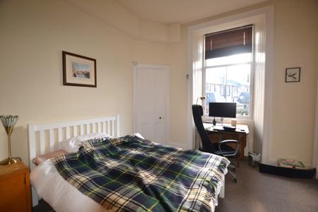 2 bedroom Flat to let in Comiston Terrace, Edinburgh, EH10