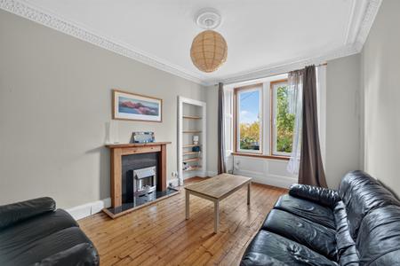 2 bedroom Flat for sale in 47 2 Dundee Terrace, Polwarth, Edinburgh, EH11 1DW