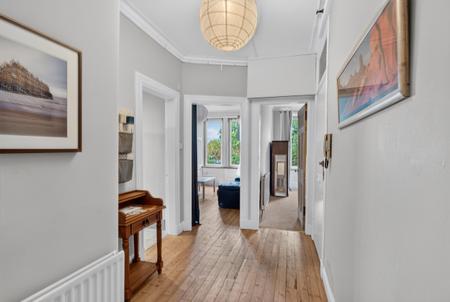 2 bedroom Flat for sale in 47 2 Dundee Terrace, Polwarth, Edinburgh, EH11 1DW