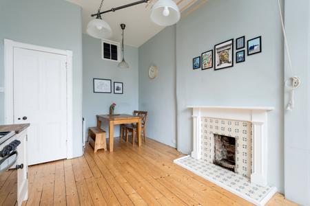 1 bedroom Flat to let in Learmonth Grove, Comely Bank, Edinburgh, EH4